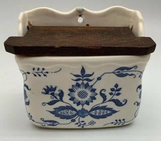 Vintage Ceramic Blue & White Wall Match Holder/box With Wood Lid