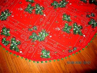Vtg 50 " Round Red Green Cotton W Pom Pom Fringe Christmas Tablecloth Topper