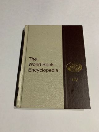 Vintage 1975 The World Book Encyclopedia U - V Hardcover - Volume 20