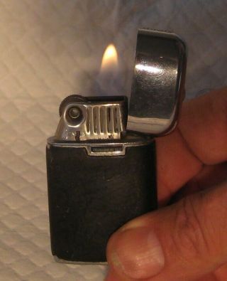 Vintage Ronson Varaflame Leather Wrapped Lighter Great