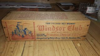 Vintage Windsor Club 2 Lb Cheese Wood Box,  Vivid Color