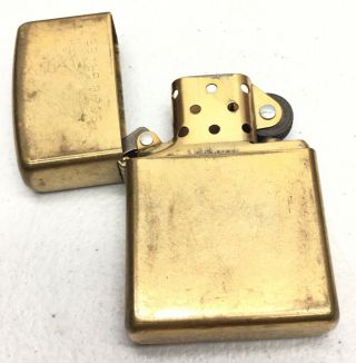 Vintage Zippo Brass L Lighter 04