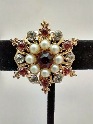 Vintage Snowflake Christmas Pin Brooch Pearl And Red Rhinestone Gold Tone