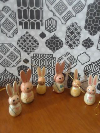 Vintage Set Of 6 Wooden Hand Painted Bunny Easter Tree Ornaments Rabbit
