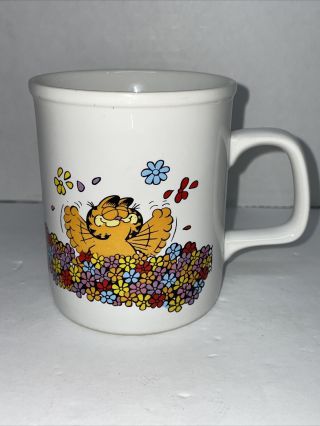 Garfield Cat Mug Jim Davis Vintage 1981 Diving Into Daisy Flowers