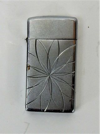 Vintage Flip Top Scripto Butane Lighter Made In Usa