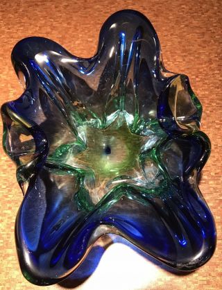 VIntage Mid Century Modern Cobalt Blue Green Art Glass Ashtray 9” Ruffled Retro 2