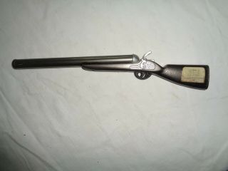 Vintage CIGARETTE LIGHTER shaped like a rifle 2
