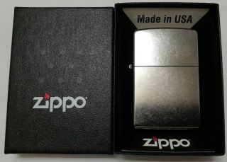 Zippo Lighter 207 Regular Street Chrome (z588)