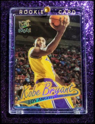 1996 - 97 Kobe Bryant /fleer Ultra Rookie Card 52 / Los Angeles Lakers