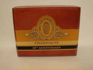 Perdomo Empty Wooden Cigar Box - - Champagne 10th Anniversary Robusto 5 X 54