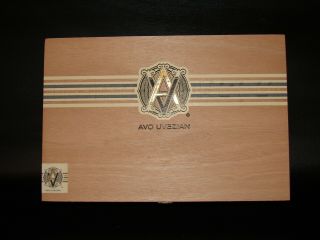 Avo Uvezian Empty Wooden Cigar Box - - Avo Classic 20 Robusto