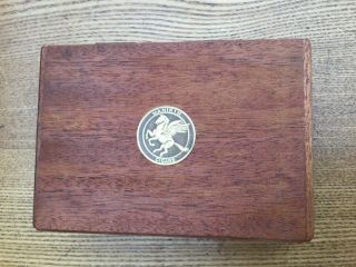 Manikin Cigars X 50 - Wooden Box - Gorgeous Tobacciana Collectable