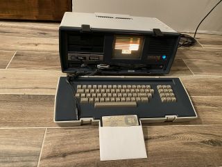 Vintage Osbourne Executive Occ 2 Computer With System Disk