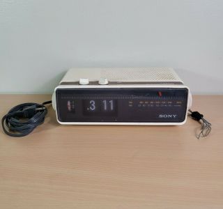 Vintage Sony Icf - C310w Digimatic Flip Clock Radio Am/fm Radio Alarm 5w Read Desc
