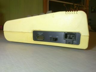 FOR PARTS/REPAIR Early Model Commodore VIC - 20 Computer w/ square power port 2