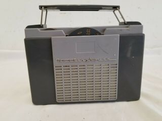 Vintage Small Westinghouse Model H - 414p4 Portable Tube Radio