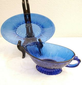 Vintage Arcoroc France Cobalt Blue Glass Gravy Boat And Underplate