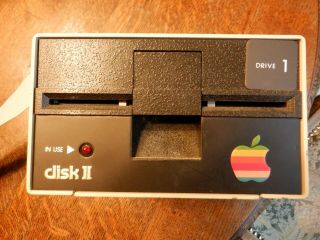 Apple 5.  25 " Disk Drive Floppy For Apple Ii Iie Plus Computer A2m0003 Vintage