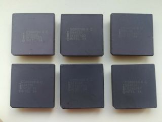 Intel Cg80286 - 6 C S54036 80286 6mhz 286 Pga Vintage Cpu,  Gold,  Year 1985