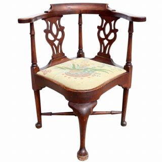 Antique American Chippendale Walnut Needlepoint Corner Chair 18th Century
