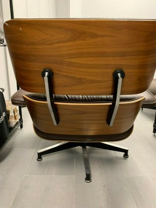 Authentic Herman Miller Eames Lounge Chair and Ottoman 5