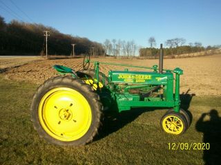 1935 John Deere Unstyled B Antique Tractor farmall allis oliver a g h 4