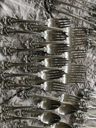 COMPLETE 96 PC OLD HEAVY SET WALLACE GRANDE BAROQUE STERLING FLATWARE SETTING 2