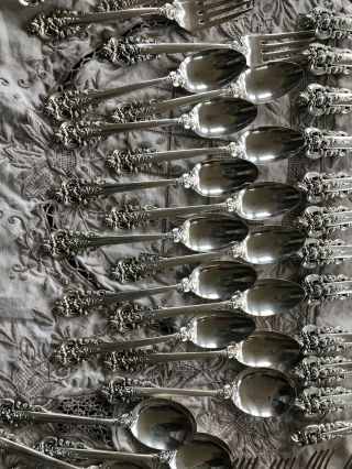 COMPLETE 96 PC OLD HEAVY SET WALLACE GRANDE BAROQUE STERLING FLATWARE SETTING 3