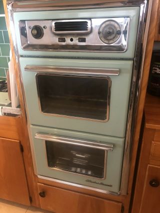 O’keefe & Merritt Double Oven And Stove