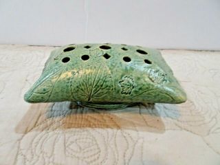 Vintage Ceramic Flower Arranger/vase (frog)