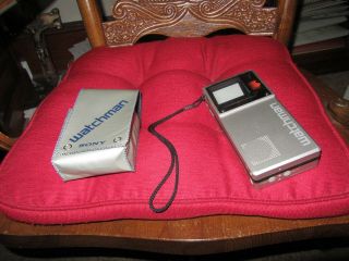 Vintage - 1984 - Sony Watchman Portable Tv W/ Case - Model Fd - 20a