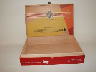 AVO UVEZIAN Empty Wooden Cigar Box - - Avo Syncro Nicaragua Fogata Special Toros 2
