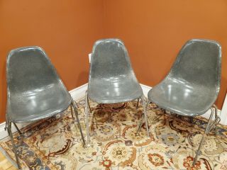 3 Vintage Eames Herman Miller Elephant Grey Fiberglass Stacking Side Chairs