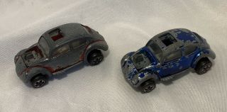 2 Hot Wheels Custom Vw Bugs Vintage 1967 Blue And Red
