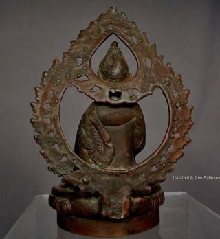 Antique Nepalese or Tibetan Bronze Figure of Buddha Tibet 15th - 18th century 2