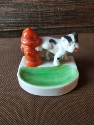 Vintage Japan Porcelain Miniature Ashtray Bull Dog Peeing On Fire Hydrant