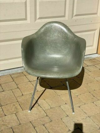 Vintage Herman Miller Eames Sea Foam Green Fiberglass Shell Chair
