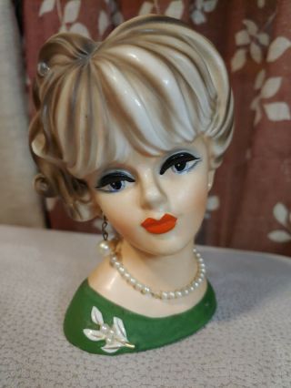 Vintage Napco Head Vase C7472,  Green,  Pearl Necklace,  5 3/4 "