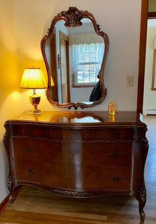 Early 1900s French Provincial Louis Xv Style 8 Piece Bedroom Furniture Set