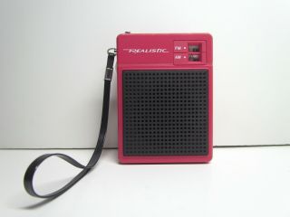 Vtg Realistic Pink Pocket Transistor Radio Am Fm Dial Flavoradio W/ Wrist Strap