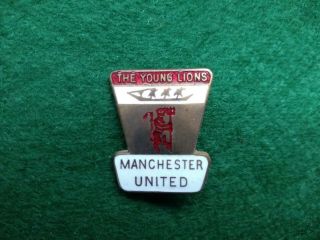 Vintage Manchester United Enamel Badge 1970s
