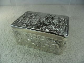 Romanesque Hanau Neresheimer Solid Silver Table Box,  London Import 1902