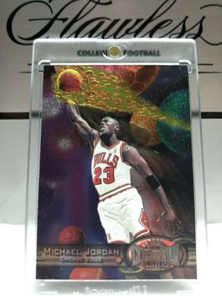 97 - 98 Michael Jordan Metal Universe Holofoiled Card 23