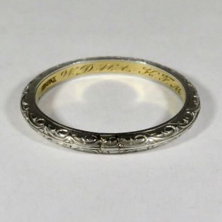 Antique 1918 Art Deco 18k Gold Platinum C.  D.  Peacock Etched Wedding Band Ring