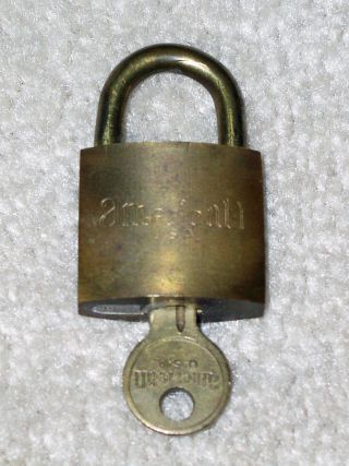 Vintage Us Wwii Padlock With Key - American Brand - Solid Brass - Retaining