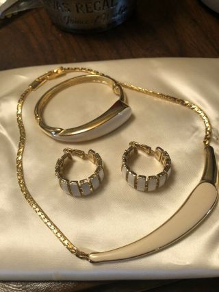 Vintage Goldette Ny Jewelry Set,  Necklace,  Earrings And Bracelet
