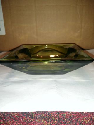 VINTAGE GREEN GLASS SQUARE ASHTRAY 4 5/8 