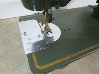 117L Bernina Zigzag Sewing Machine Green 30s 3