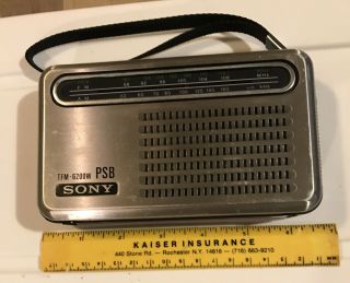 Vintage Sony Tfm - 6200w Portable Am / Fm Radio In Silver &